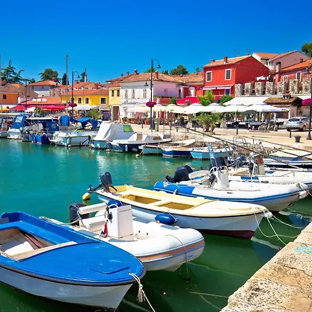 Novigrad, Istria 12 Karpinjan