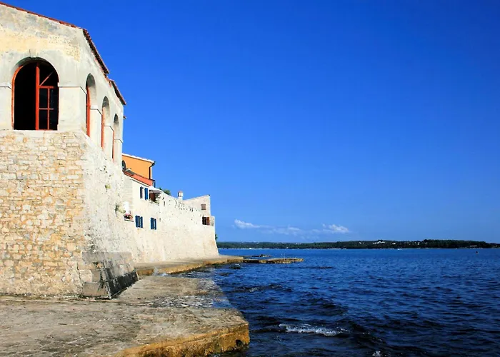 Daire Novigrad, Istria 12 *